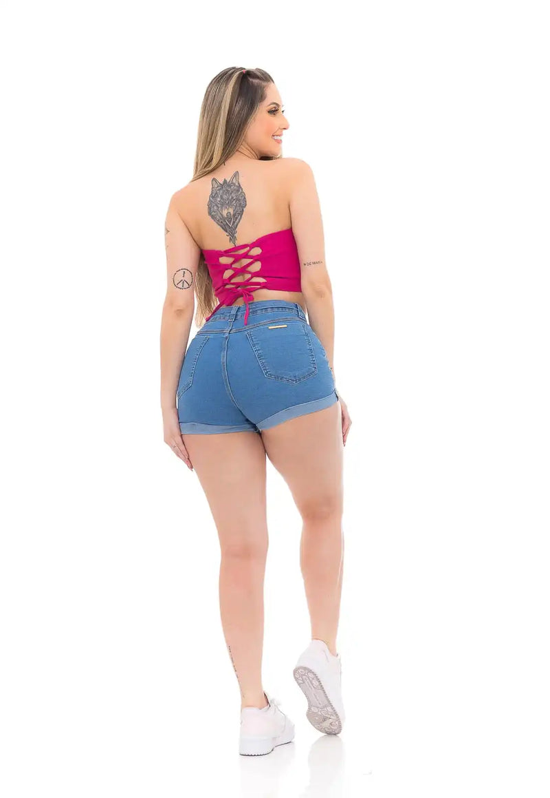 Shorts Jeans Feminino Levanta Bumbum Com Detalhe na Barra Dobrada