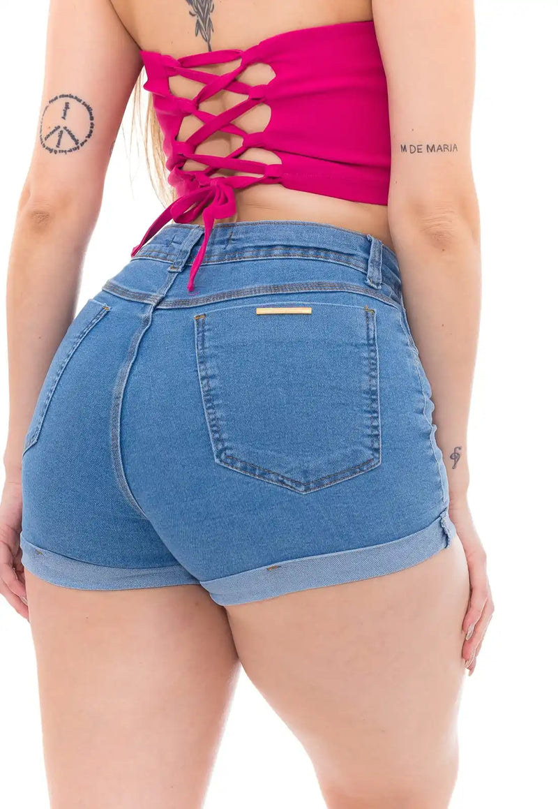 Shorts Jeans Feminino Levanta Bumbum Com Detalhe na Barra Dobrada